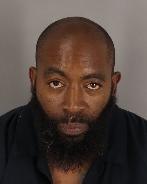 Mugshot of LEEJAY CHARGOIS
