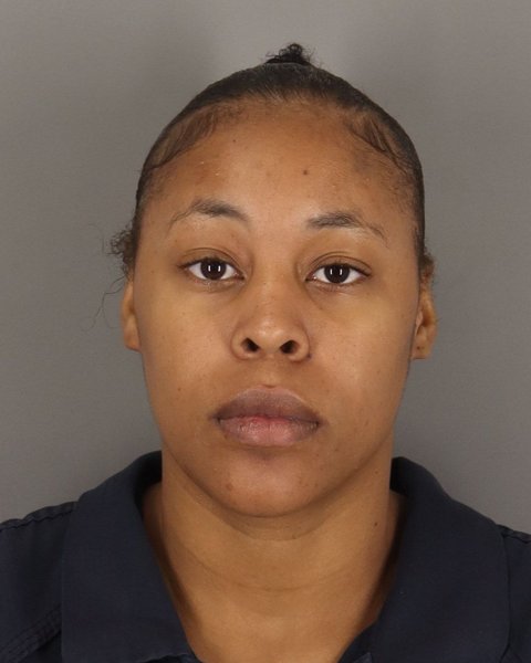 Mugshot of DEONDRA LAFLEUR