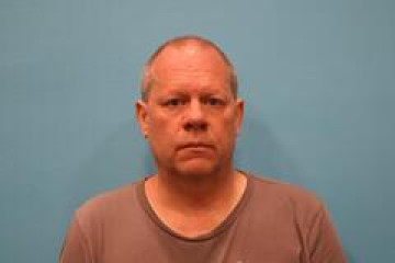 Mugshot of David Knollhoff