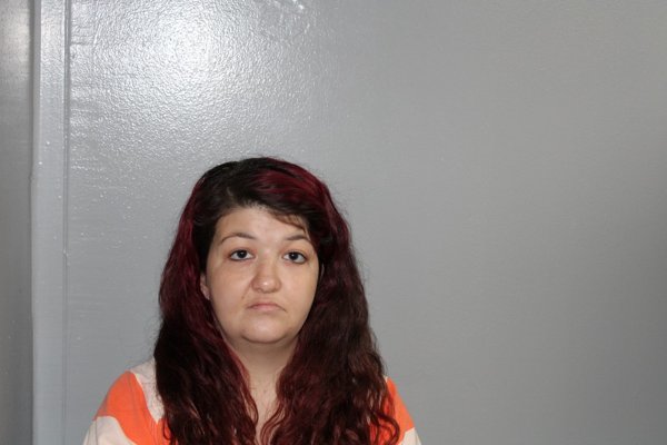 Mugshot of ELIZABETH MARIE RUDDLE