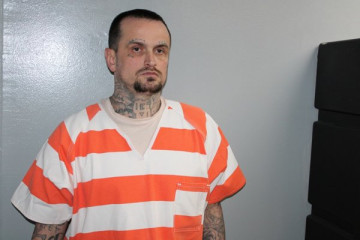 Mugshot of MATTHEW FORREST JARRETT