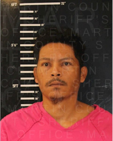 Mugshot of JUNIOR GEOVANI SERRANO MONCADA