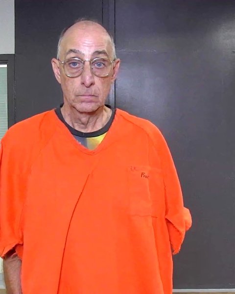 Mugshot of HENRY HEFNER, III BETTIS