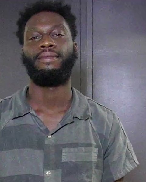 Mugshot of REGINALD DARNELL EVANS