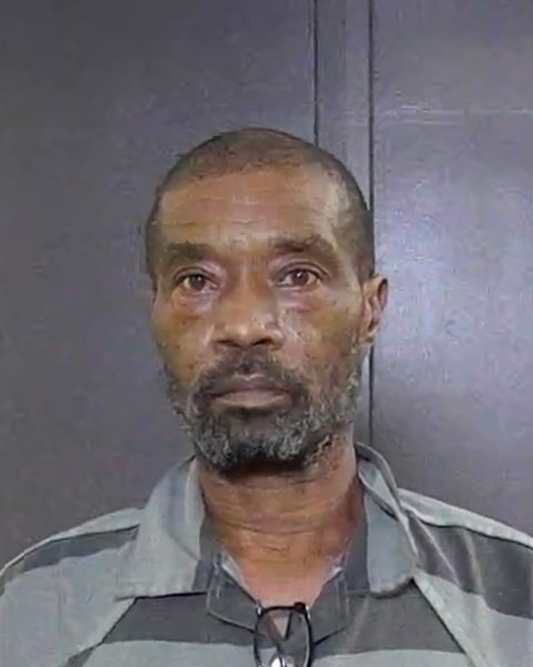 Mugshot of OSCILA CLAYTON