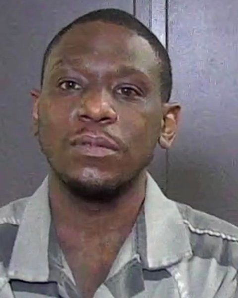 Mugshot of REGINALD DESHAWN, II HOLLIE