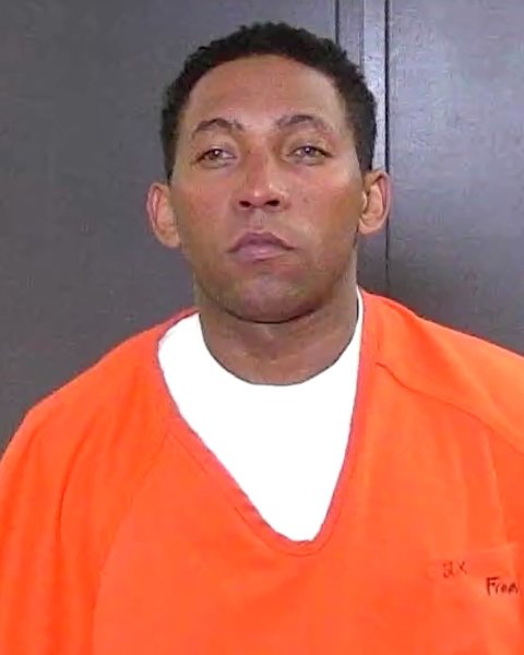 Mugshot of OSMELSKI HERNANDEZ-DURAN