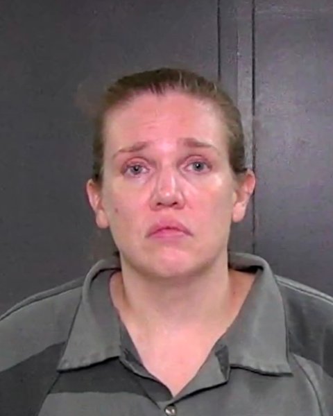 Mugshot of CARLY ASHTON MCREYNOLDS