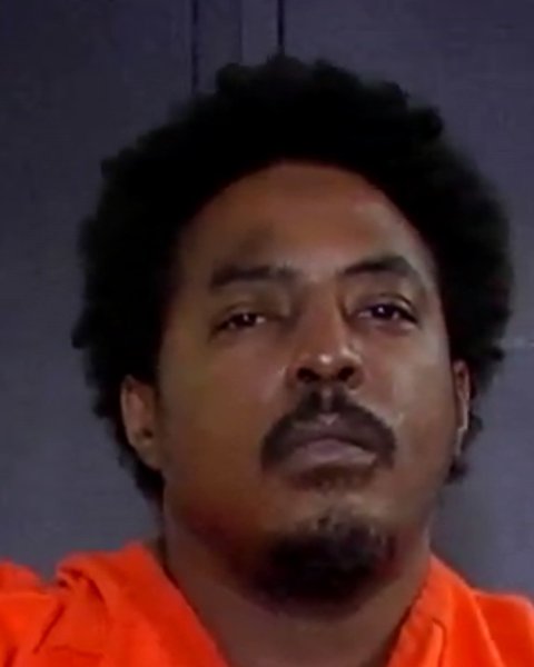 Mugshot of ELMER R SADLER