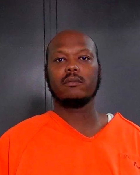 Mugshot of MARIO LOREN GORDON