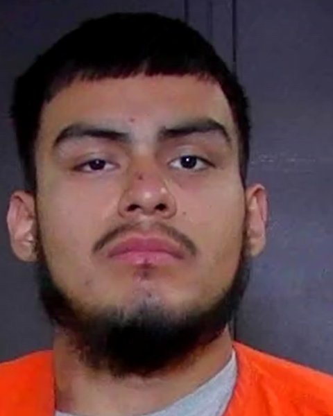 Mugshot of LEONARDO JESUS SERVIN
