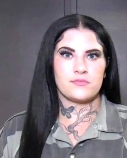 Mugshot of MADISON ELIZABETH LAUDERDALE