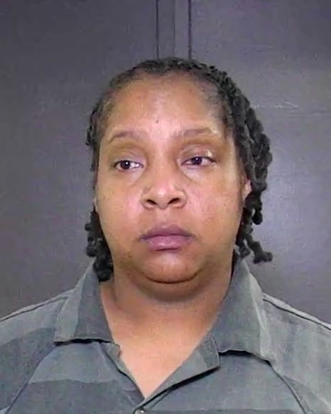 Mugshot of REVA ROSANNE DOBBINS