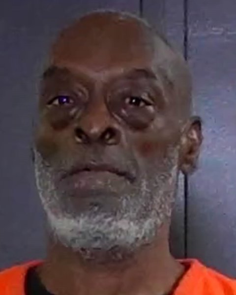 Mugshot of DONALD RAY CHILDRESS