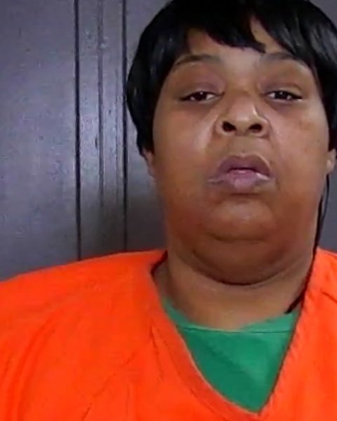 Mugshot of MESHIA SHAREE ALEXANDER