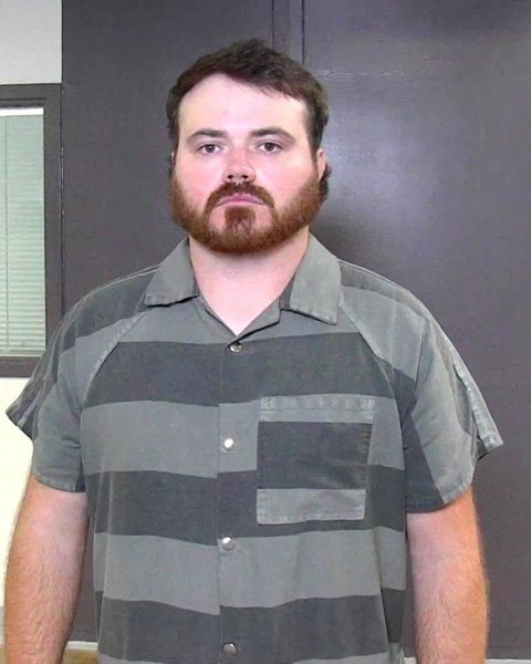 Mugshot of TRENTON SHAYNE MCKINLEY