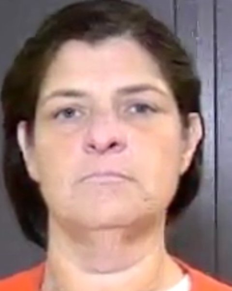 Mugshot of JENNIFER BEARD