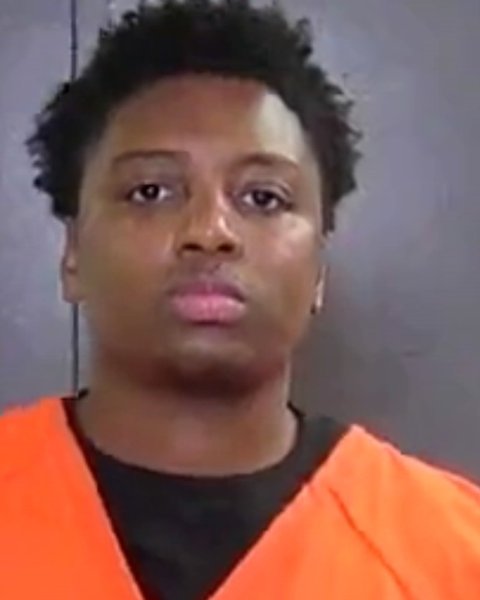 Mugshot of MARQUISE DESHUN WEAVER