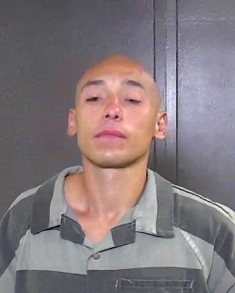 Mugshot of DANIEL TOMAS SALINAS