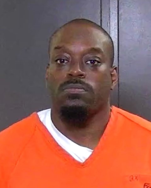 Mugshot of DERRICK EUGENE HOLLOWAY