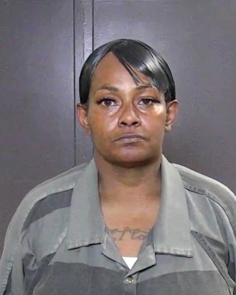 Mugshot of NICKOLL MARIE HENRY