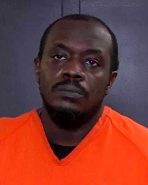 Mugshot of MICHAEL BENSON