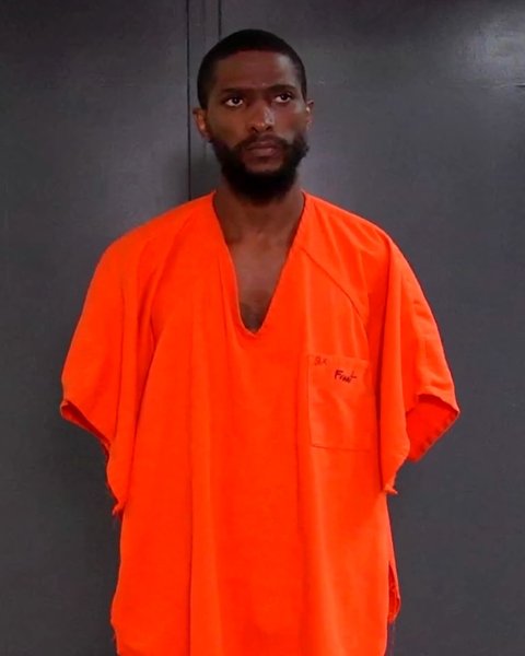 Mugshot of DARLYE MOORE