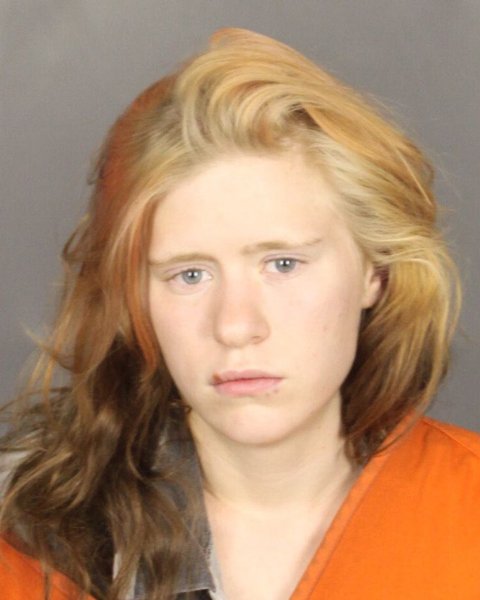 Mugshot of SHEYENNE ELIZABETH SNELSON