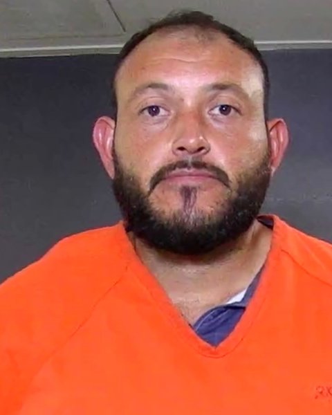 Mugshot of JOSE FRANCISCO JUAREZ-AVALOS
