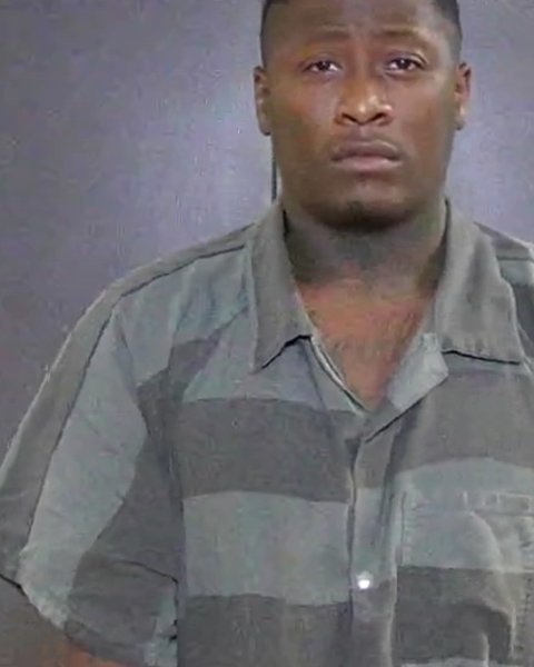 Mugshot of DEMARCUS DAVION MCQUIRTER