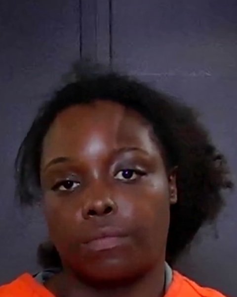Mugshot of TIARIA EARLE