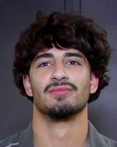 Mugshot of COLLIN REY ROBLES