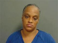 Mugshot of MARILYNN HUDSON