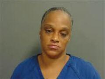 Mugshot of MARILYNN HUDSON
