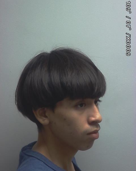 Mugshot of Eder Uriel Torres