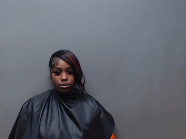 Mugshot of JNAYA RENEE EVERETT