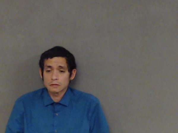 Mugshot of EDWARD RAMIRO DELEON-ROBLES