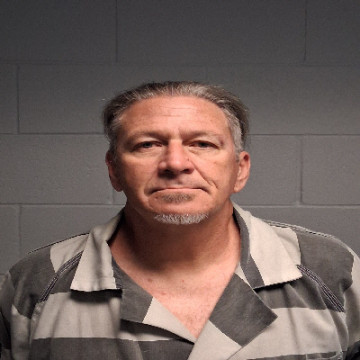 Mugshot of DEAN LEON CHAPMAN