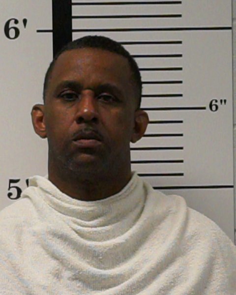 Mugshot of Luther Larry, Jr. Evans
