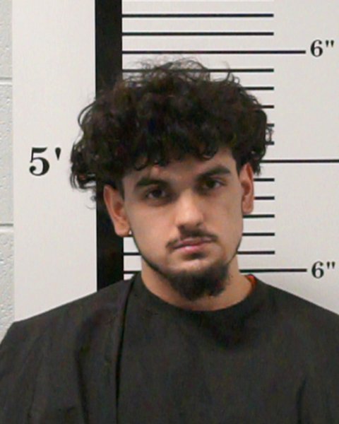 Mugshot of Alberto Cayentano, Jr. Lopez