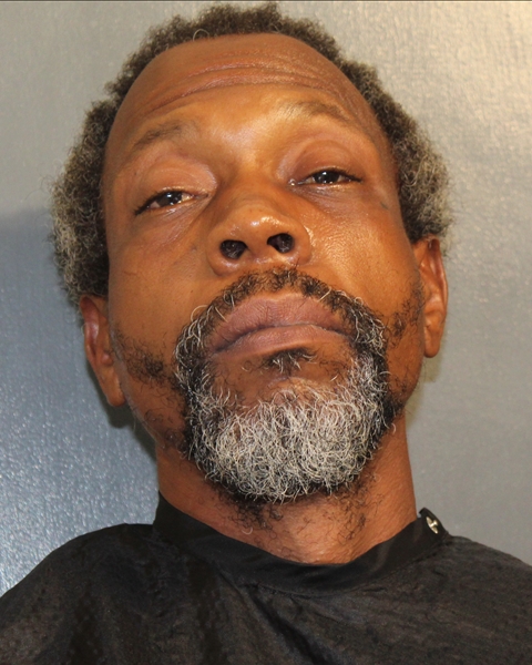 Mugshot of MANZELLE DEWAYNE LEATCH
