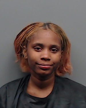 Mugshot of KERRIE VONSHAE DAVIS