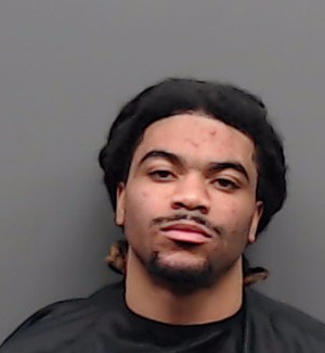 Mugshot of LATRAIL DAVON CRAYTON