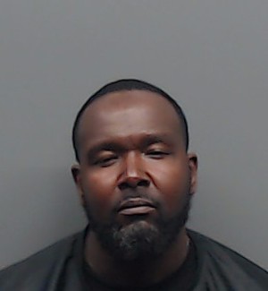 Mugshot of LESHORE SHAURAUNN SHEFFIELD