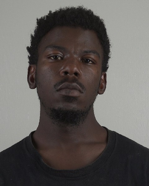 Mugshot of QUYNTON EARLE