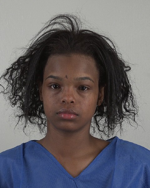 Mugshot of ALEXUS DAVIS