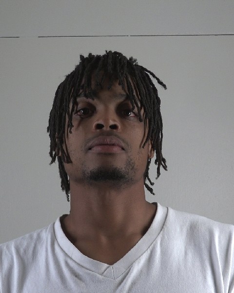 Mugshot of SHAQUILLE COLEMAN