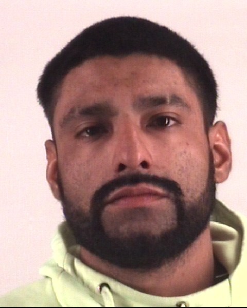 Mugshot of JOVI HERNANDEZ