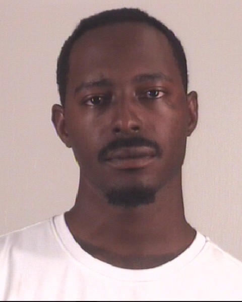 Mugshot of DECORIN SHAW
