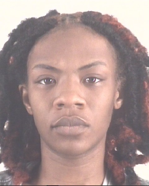 Mugshot of DANIELLE REED